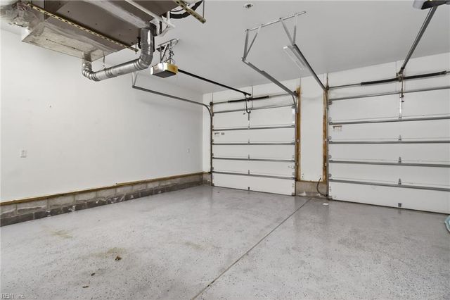 323 Bay Dunes DR, Norfolk, VA 23503