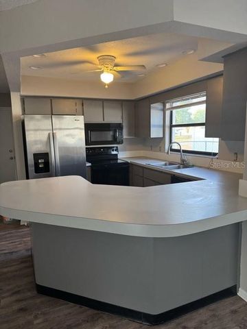 8208 WOODEN DRIVE, Spring Hill, FL 34606