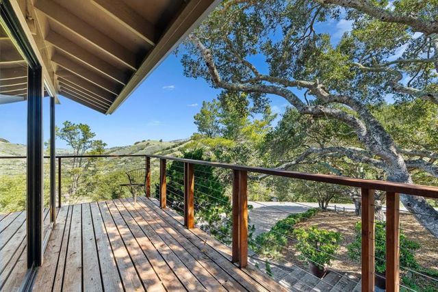 17 Calera Canyon Road, Salinas, CA 93908