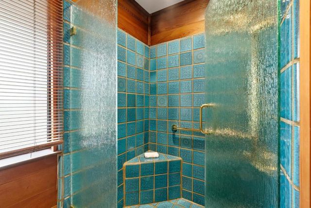 17 Calera Canyon Road, Salinas, CA 93908