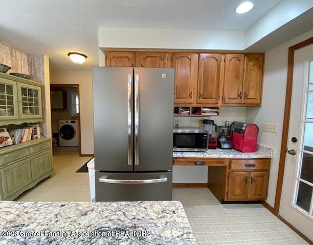 704 Larchmont Street, Dewitt, MI 48820