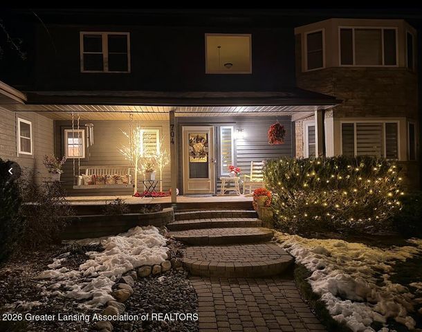 704 Larchmont Street, Dewitt, MI 48820