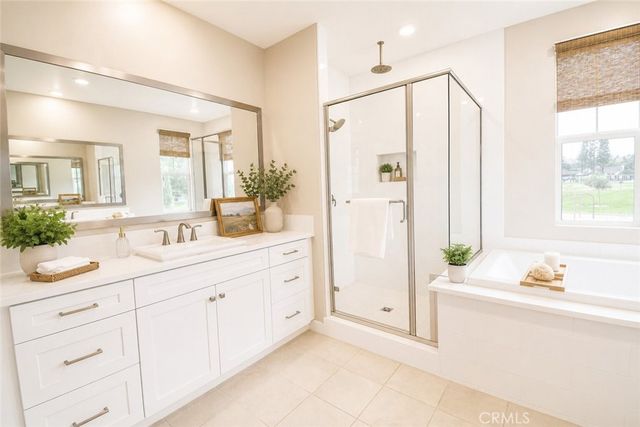 42 Gable Ct, Pomona, CA 91766