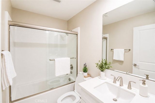 42 Gable Ct, Pomona, CA 91766