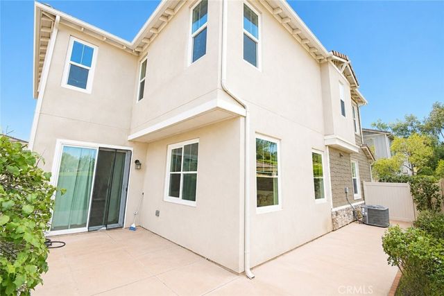42 Gable Ct, Pomona, CA 91766