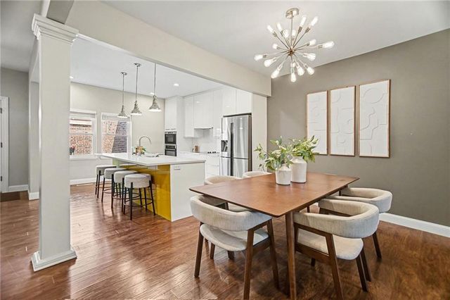 31 Compton Court, Prairie Village, KS 66208