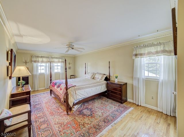 37 Samuel Drive, Raritan Twp., NJ 08822