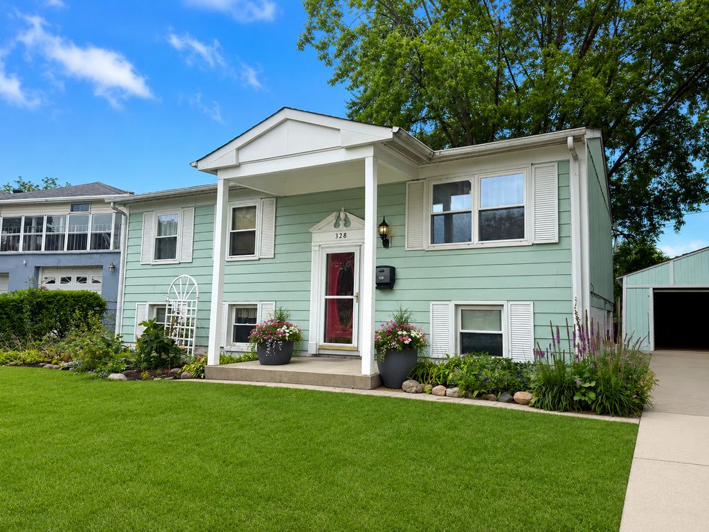 328 Homer Avenue, Romeoville, IL 60446 — exterior