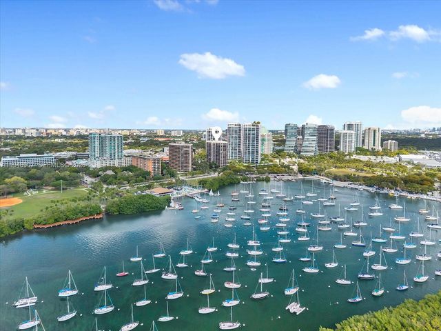 2843 S Bayshore Dr 11C, Miami, FL 33133