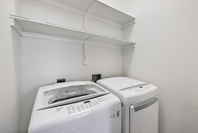 2210 Fredwoods DR, Kingsland, TX 78639