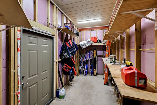 2210 Fredwoods DR, Kingsland, TX 78639