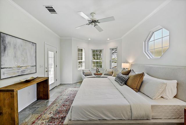 2210 Fredwoods DR, Kingsland, TX 78639