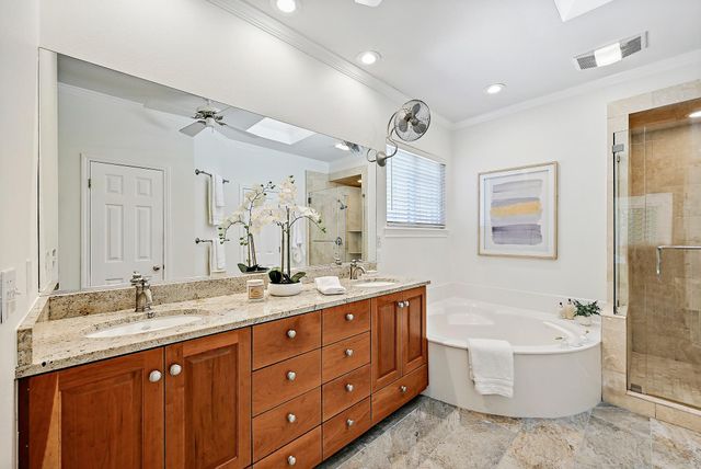 2210 Fredwoods DR, Kingsland, TX 78639