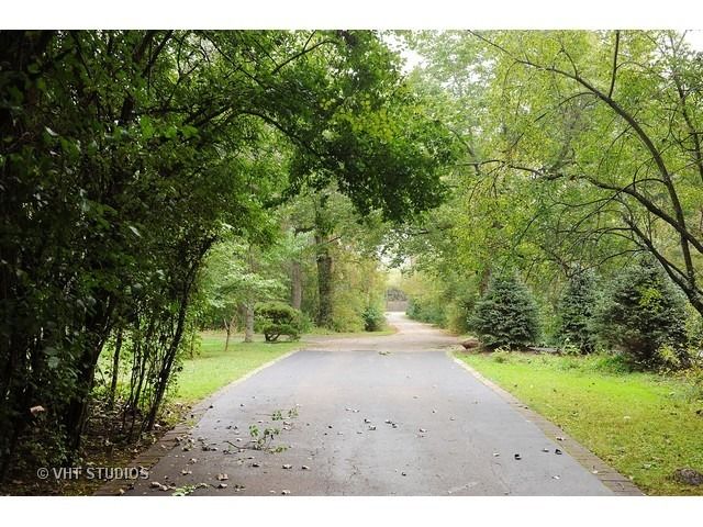 700 S Waukegan Road, Lake Forest, IL 60045