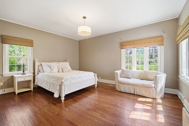700 S Waukegan Road, Lake Forest, IL 60045
