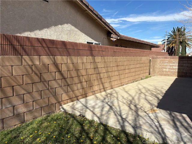 1828 Louise Avenue, Lancaster, CA 93534