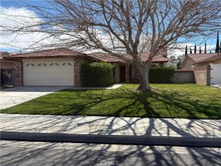 1828 Louise Avenue, Lancaster, CA 93534