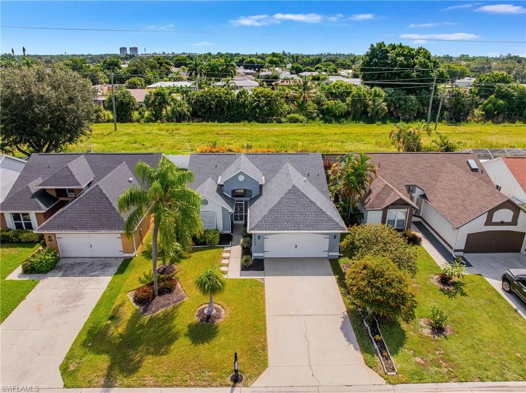 15064 Cloverdale DR, FORT MYERS, FL 33919 — photo 2