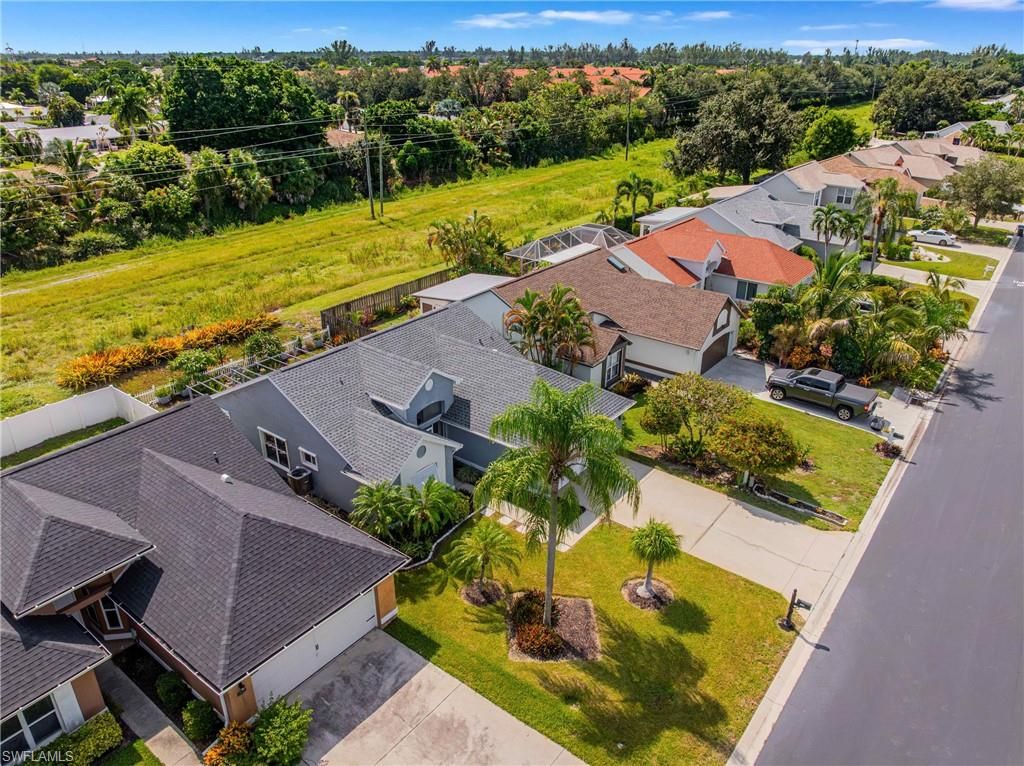 15064 Cloverdale DR, FORT MYERS, FL 33919 — photo 4