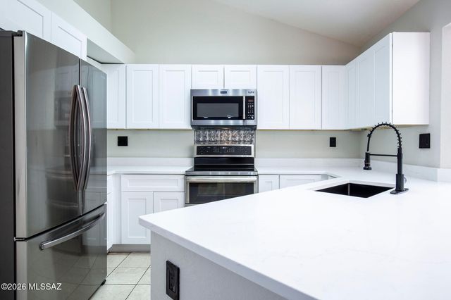 2781 W Calle Cuero De Vaca, Tucson, AZ 85745