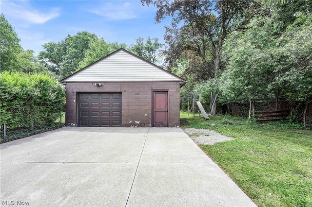 2313 Lorimer Road, Cleveland, OH 44134