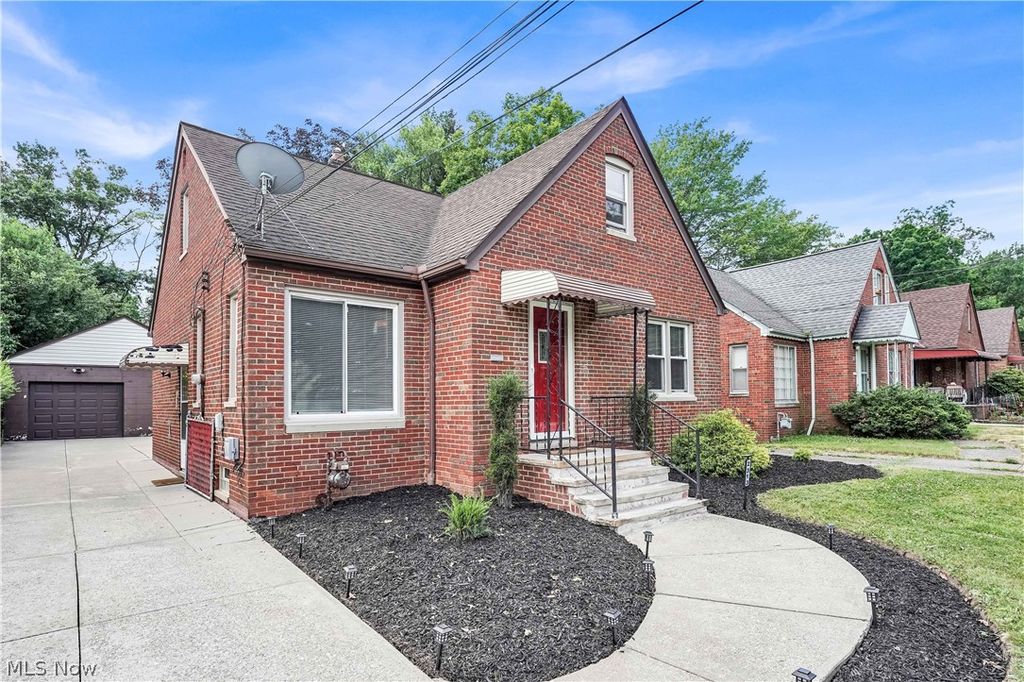 2313 Lorimer Road, Cleveland, OH 44134