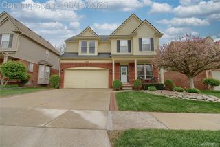 28260 Cottage Lane, Lyon Charter Township, MI 48165