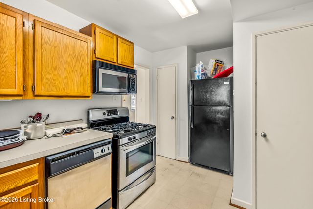 1805 Shady Ln UNIT 5, Louisville, KY 40205