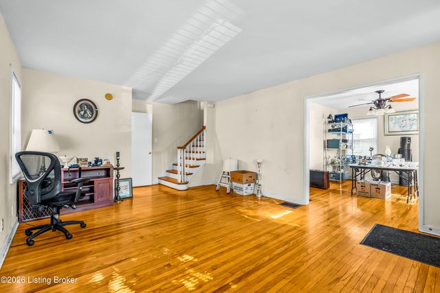 1805 Shady Ln UNIT 5, Louisville, KY 40205