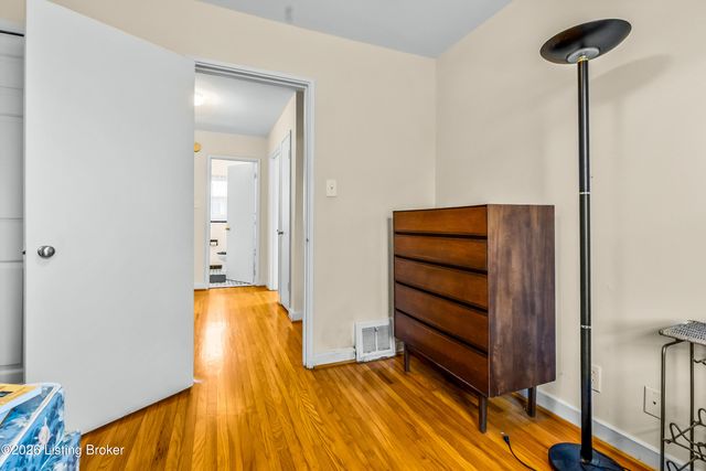 1805 Shady Ln UNIT 5, Louisville, KY 40205