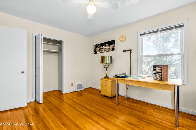 1805 Shady Ln UNIT 5, Louisville, KY 40205