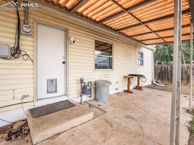 1923 S Sheridan Avenue, Colorado Springs, CO 80905