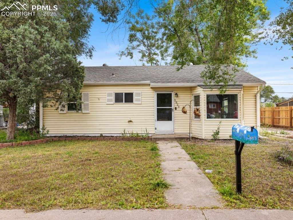 1923 S Sheridan Avenue, Colorado Springs, CO 80905