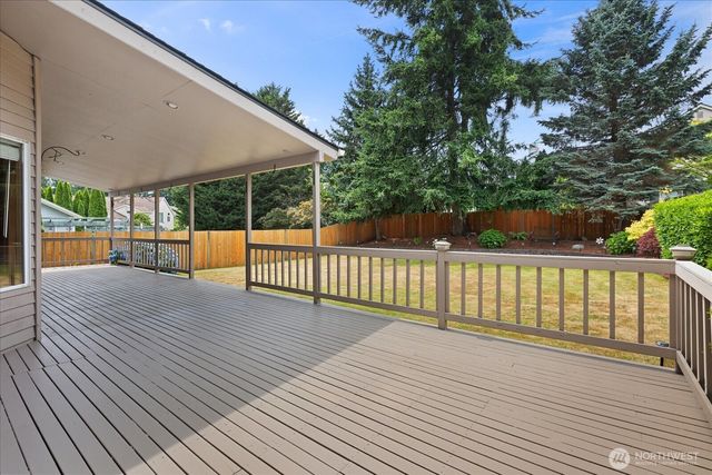 12706 52nd Place W, Mukilteo, WA 98275