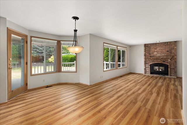 12706 52nd Place W, Mukilteo, WA 98275