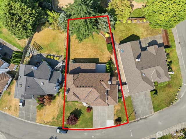 12706 52nd Place W, Mukilteo, WA 98275