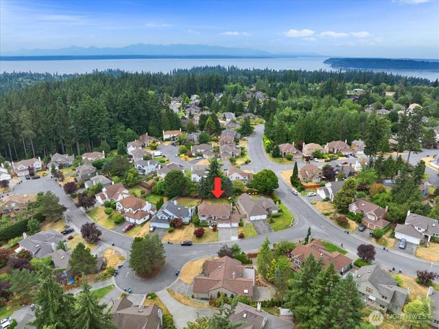 12706 52nd Place W, Mukilteo, WA 98275