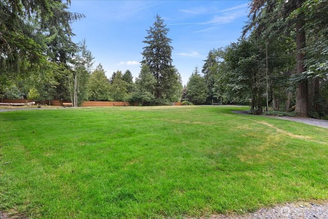 12706 52nd Place W, Mukilteo, WA 98275