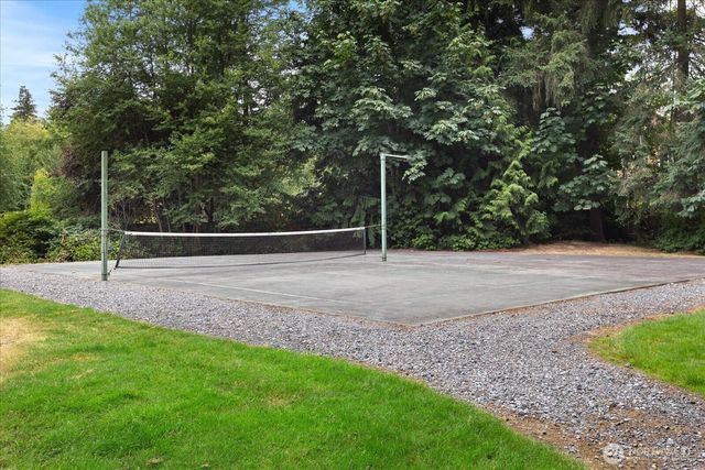 12706 52nd Place W, Mukilteo, WA 98275