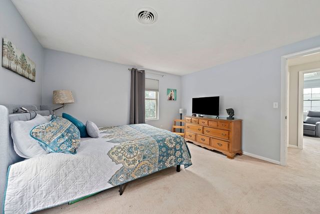 57 Quincy Way 57, Attleboro, MA 02703