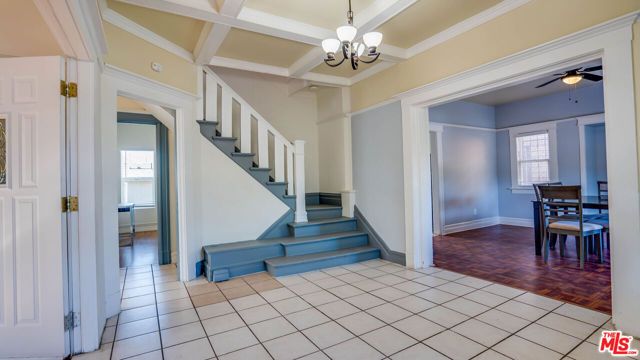 1477 W 29th Street, Los Angeles, CA 90007