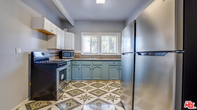 1477 W 29th Street, Los Angeles, CA 90007