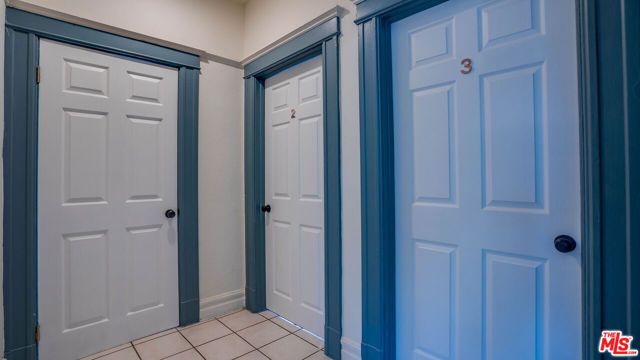1477 W 29th Street, Los Angeles, CA 90007