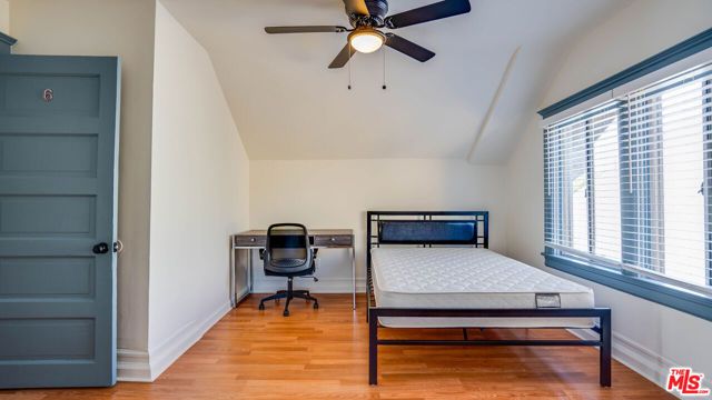 1477 W 29th Street, Los Angeles, CA 90007