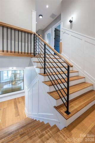 154 Bear View Road, Weaverville, NC 28787