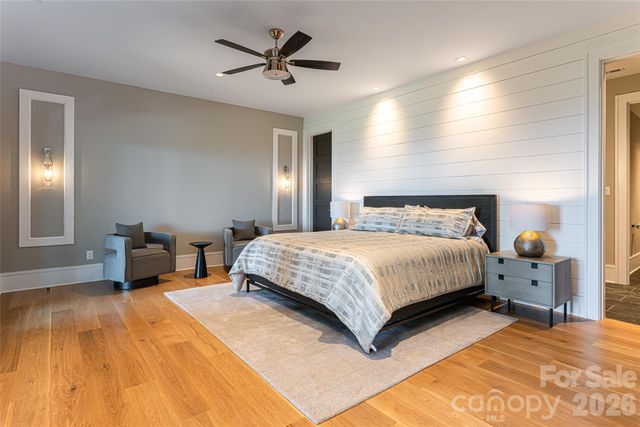 154 Bear View Road, Weaverville, NC 28787