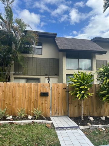 11141 SW 70th Ter, Miami, FL 33173