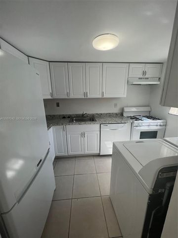 11141 SW 70th Ter, Miami, FL 33173