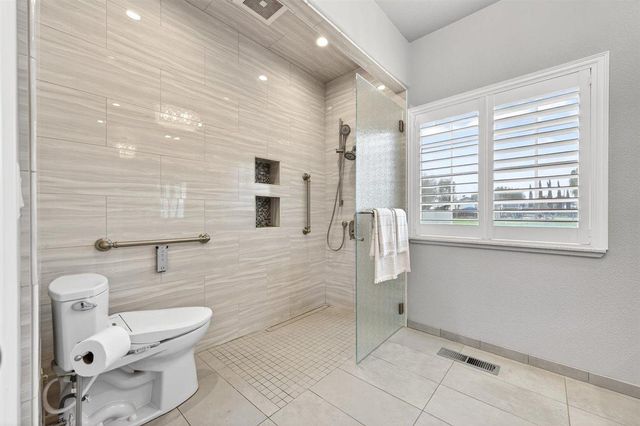 14478 Skyview Road, Madera, CA 93636