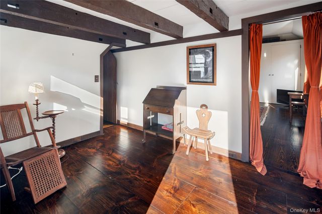 689 S Mountain Road, New City, NY 10956